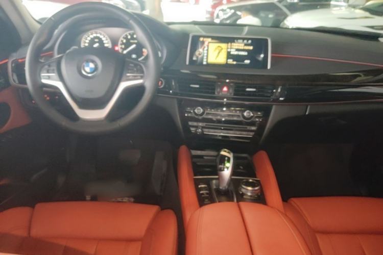 Used BMW X6 2015 xDrive28i Center Console