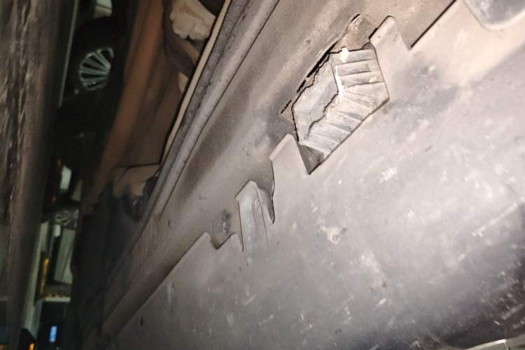 Used BMW X6 2015 xDrive35i Leading Model Chassis Front Left