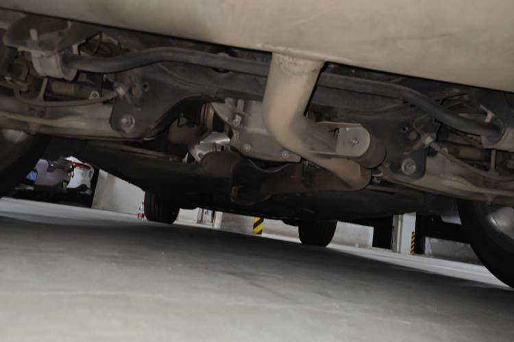 Used BMW X6 2015 xDrive28i Chassis Rear