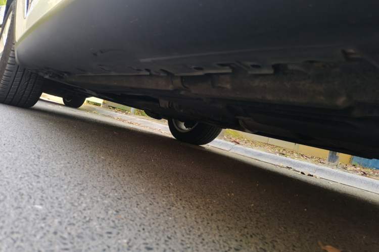 Used BMW X6 2015 xDrive28i Chassis Rear Left