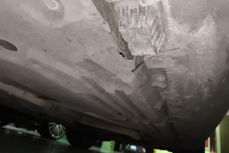 Used BMW X6 2015 xDrive28i Chassis Rear Right