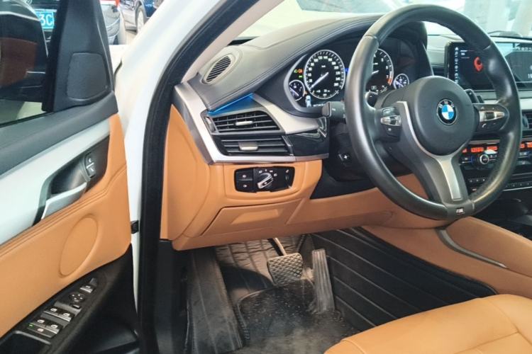 Used BMW X6 2015 xDrive35i U.S. specification Driver Seat