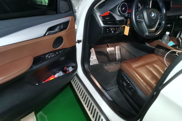 Used BMW X6 2015 xDrive35i Leading Model Driver Seat