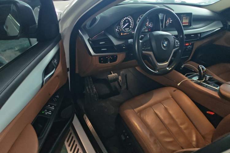 Used BMW X6 2015 xDrive35i Leading Model Driver Seat