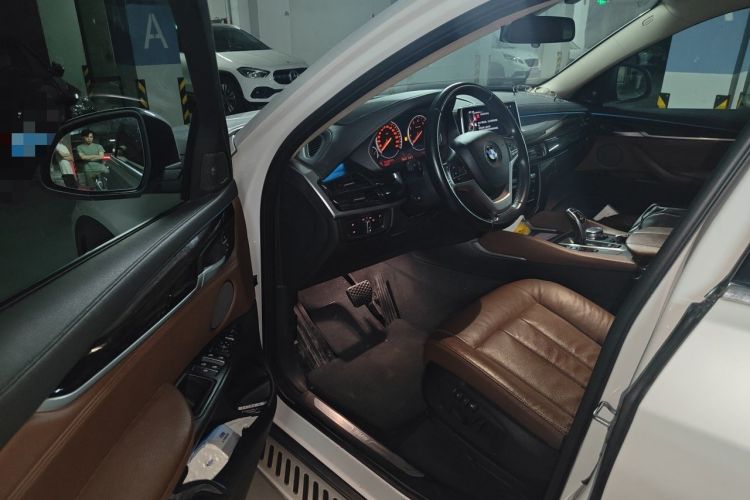 Used BMW X6 2015 xDrive35i Luxury Edition Driver Seat