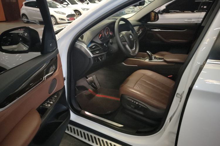 Used BMW X6 2015 xDrive35i Leading Model Driver Seat