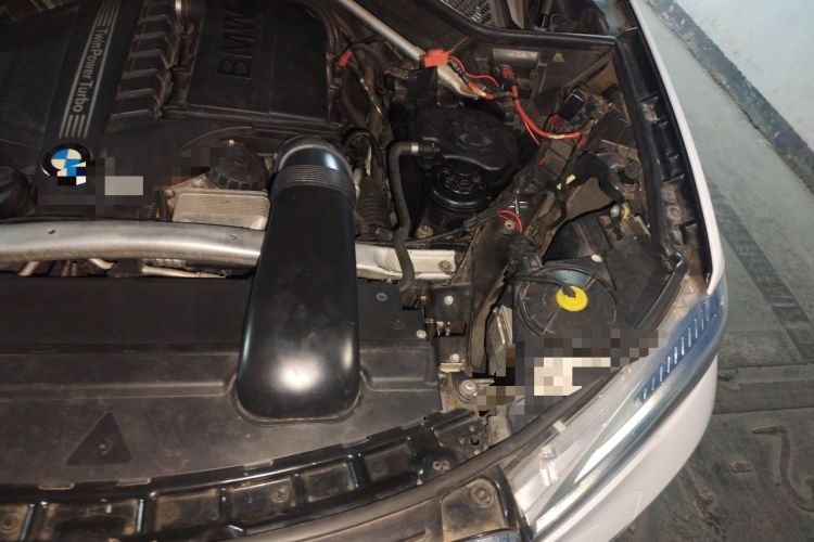 Used BMW X6 2015 xDrive35i Luxury Edition Engine Bay Left