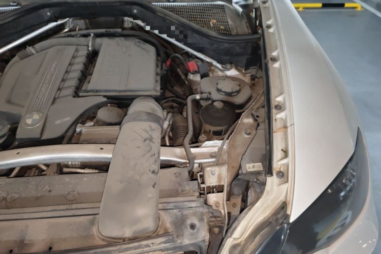 Used BMW X6 2015 xDrive35i Leading Model Engine Bay Left