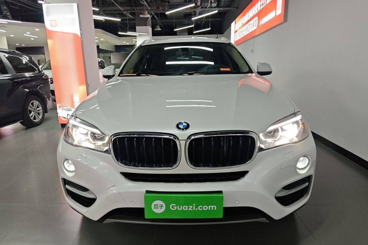 Used BMW X6 2015 xDrive35i Leading Model Exterior 1