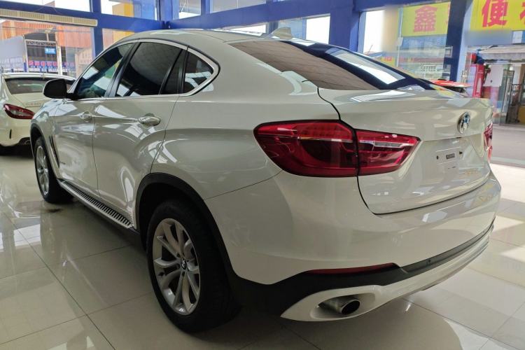 Used BMW X6 2015 xDrive35i Leading Model Exterior 1