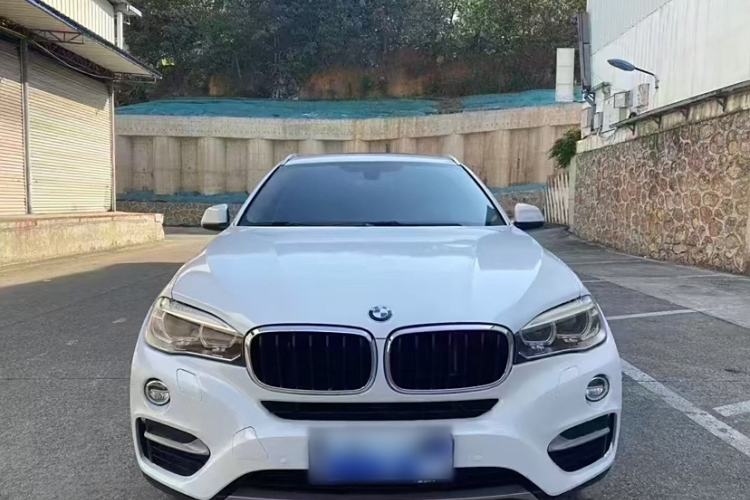 Used BMW X6 2015 xDrive35i Leading Model Exterior 1