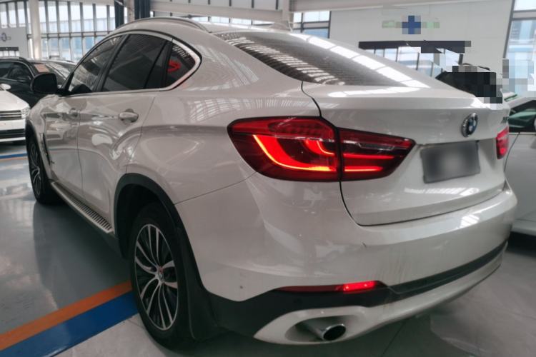 Used BMW X6 2015 xDrive35i Leading Model Exterior 2