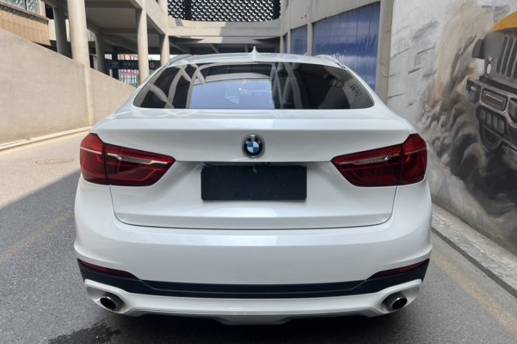 Used BMW X6 2015 xDrive35i Luxury Edition Exterior 2