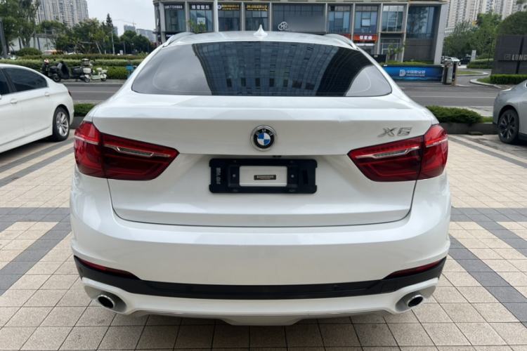 Used BMW X6 2015 xDrive28i Exterior 3