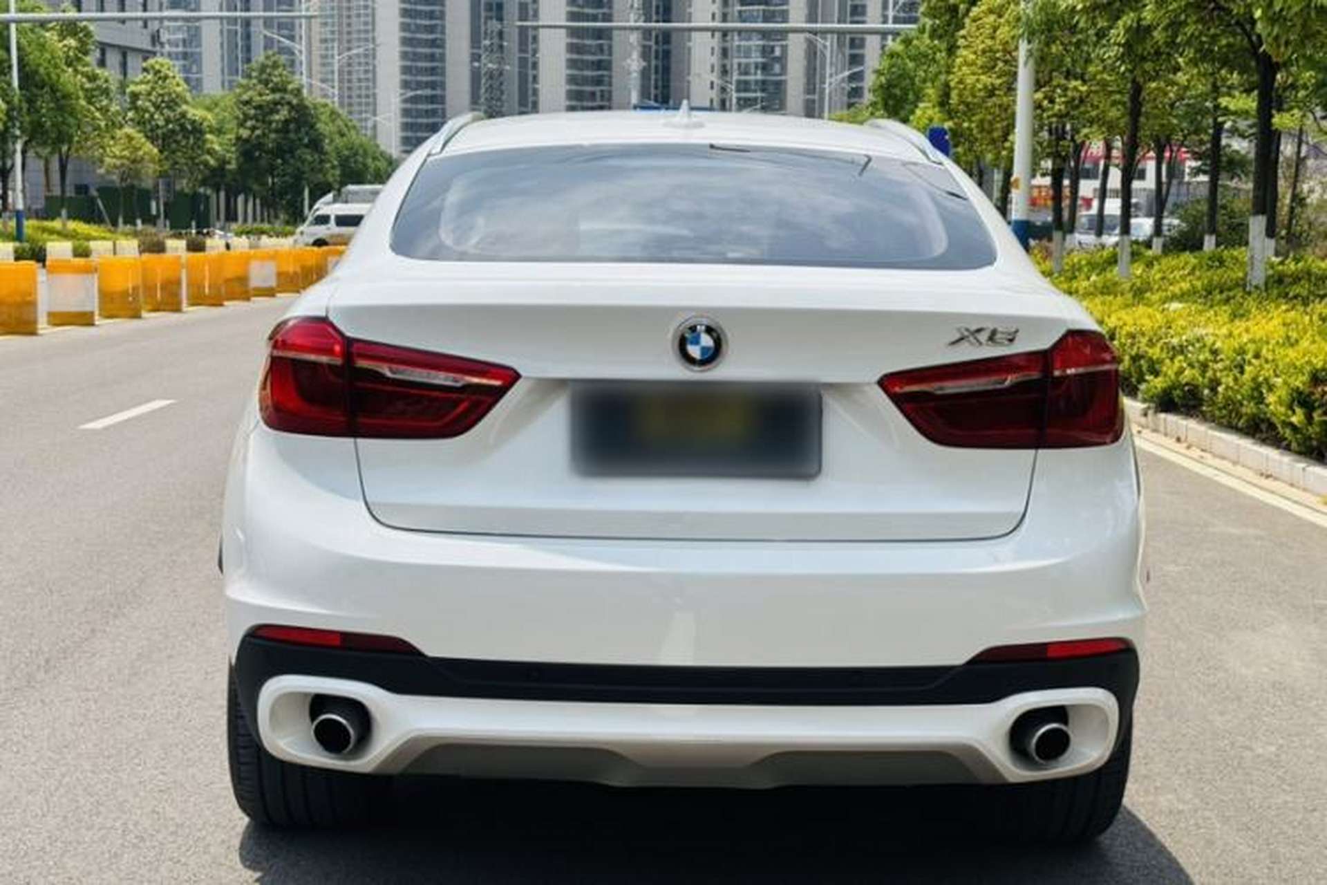 Used BMW X6 2015 xDrive35i Luxury Edition Exterior 4