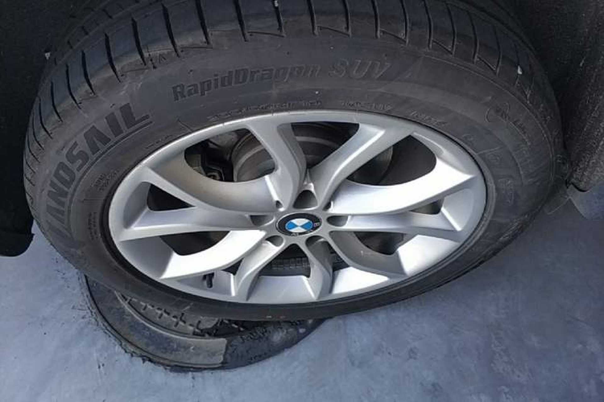Used BMW X6 2015 xDrive28i Exterior 5