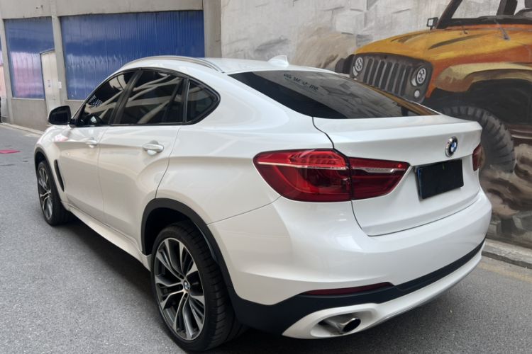 Used BMW X6 2015 xDrive35i Luxury Edition Exterior 6