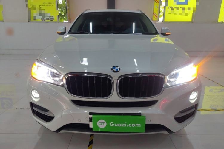 Used BMW X6 2015 xDrive28i Front