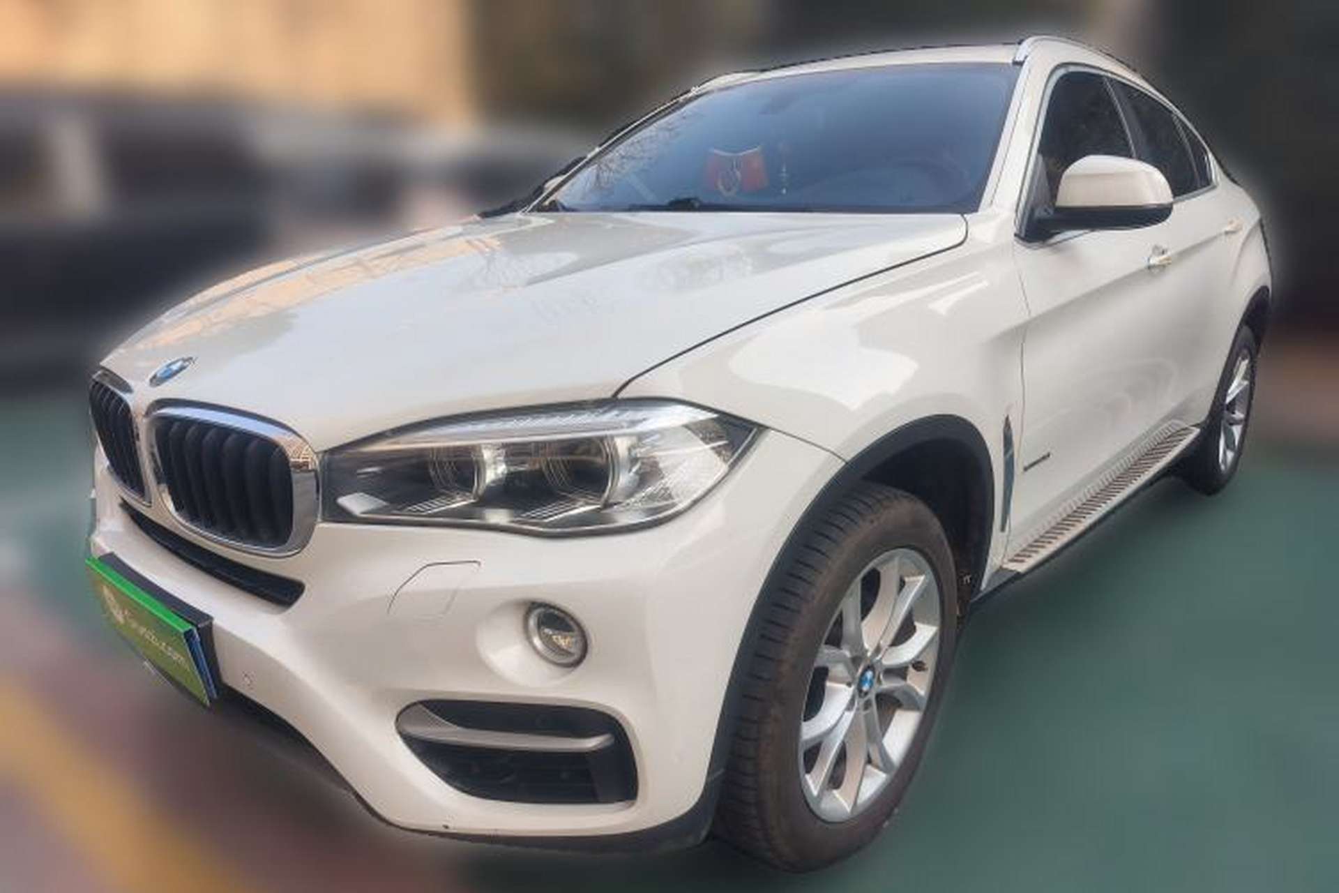 Used BMW X6 2015 xDrive35i Leading Model Front Left 45 Deg