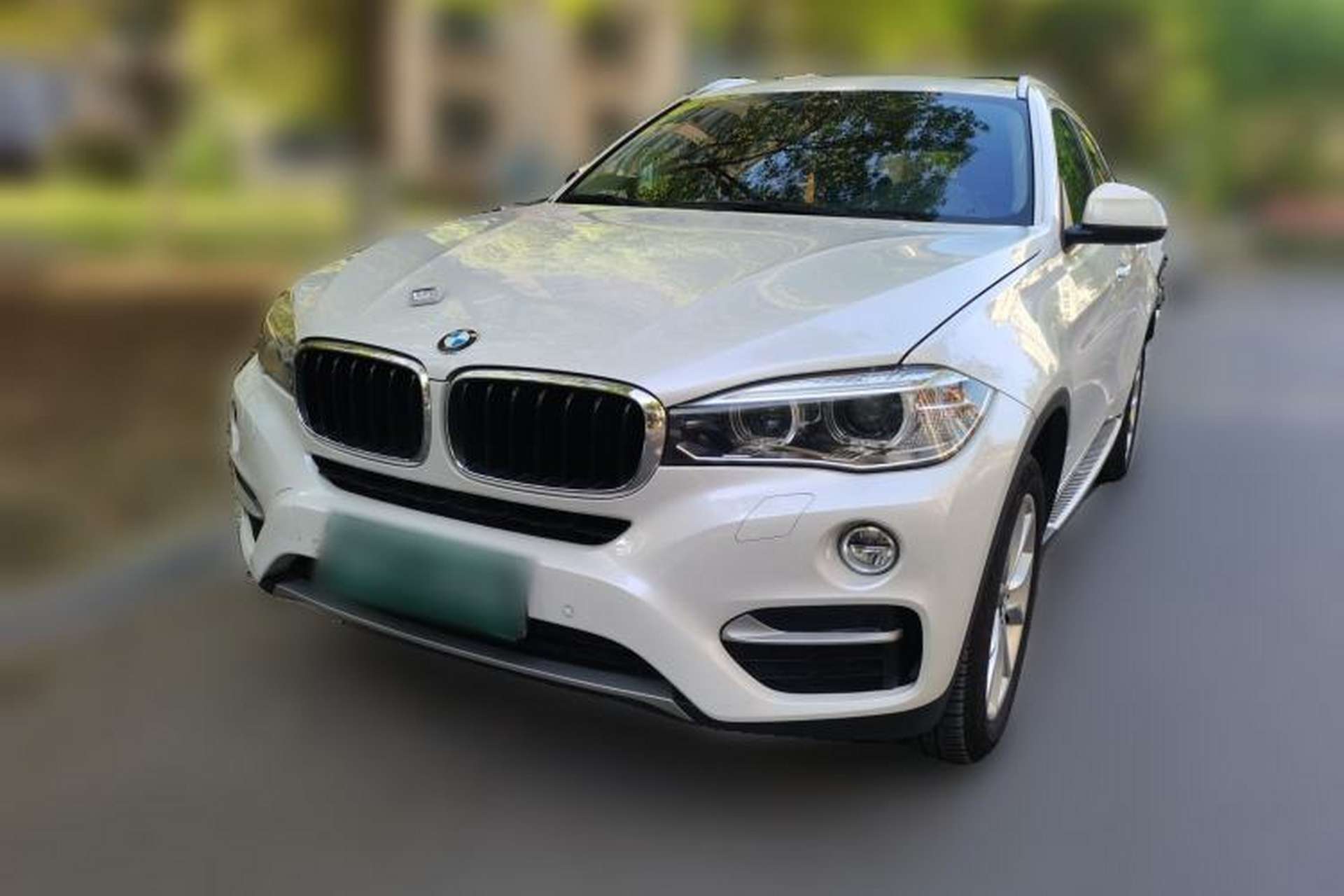 Used BMW X6 2015 xDrive28i Front Left 45 Deg