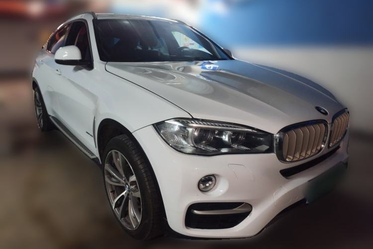 Used BMW X6 2015 xDrive35i Luxury Edition Front Right 45 Deg
