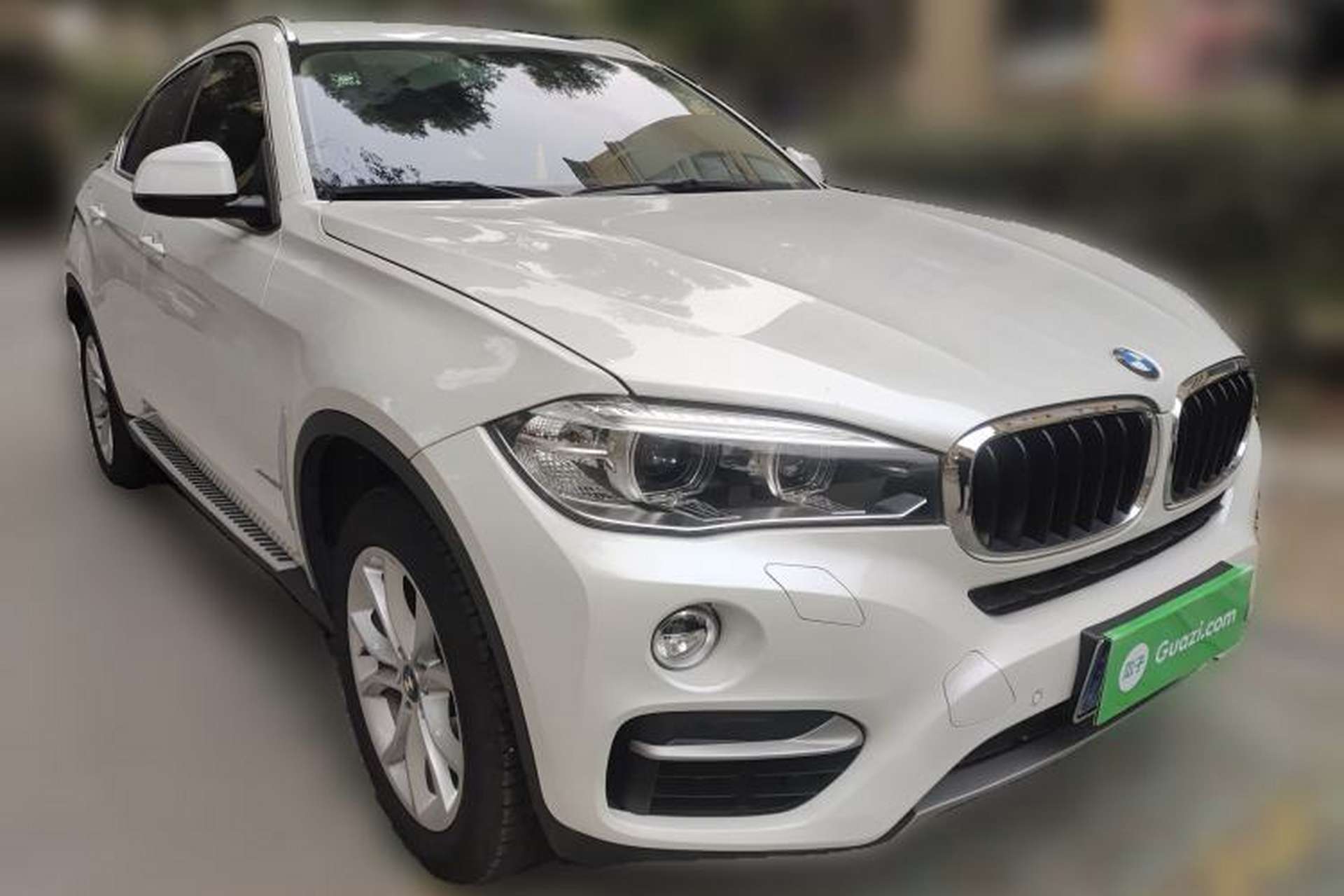 Used BMW X6 2015 xDrive28i Front Right 45 Deg