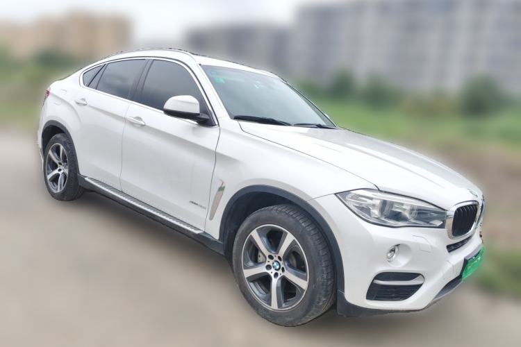 Used BMW X6 2015 xDrive35i Luxury Edition Front Right 45 Deg
