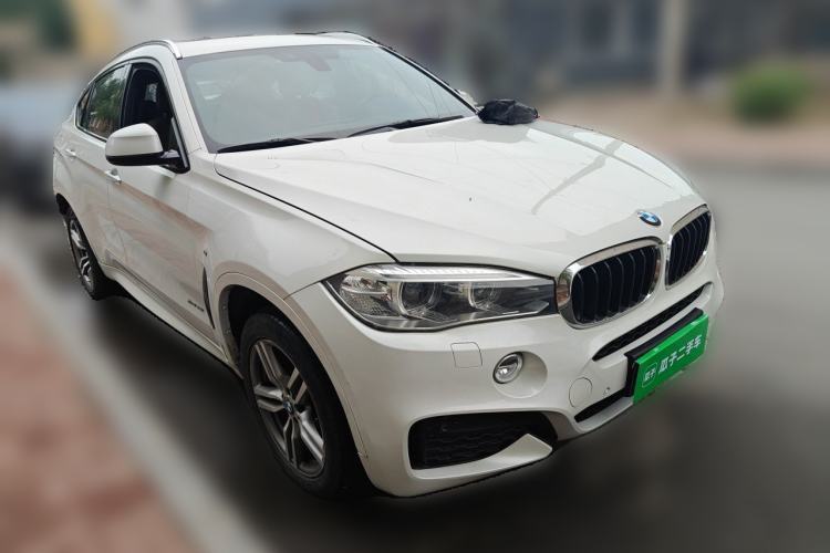 Used BMW X6 2015 xDrive35i Luxury Edition Front Right 45 Deg
