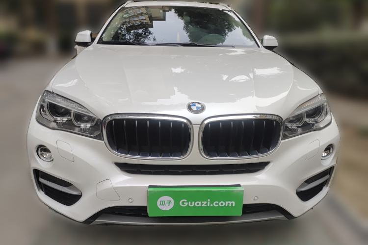 Used BMW X6 2015 xDrive28i Front