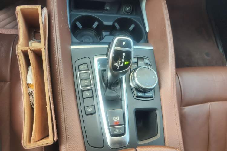Used BMW X6 2015 xDrive35i Leading Model Gear Lever