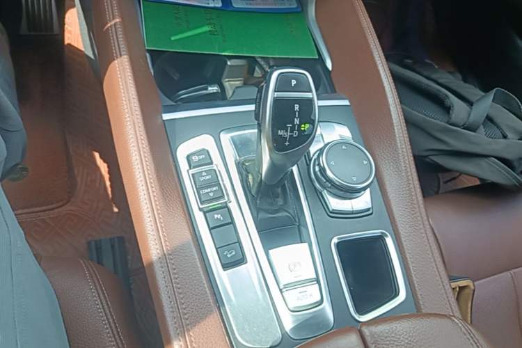 Used BMW X6 2015 xDrive35i Leading Model Gear Lever