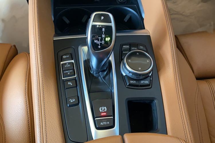 Used BMW X6 2015 xDrive35i Leading Model Gear Lever