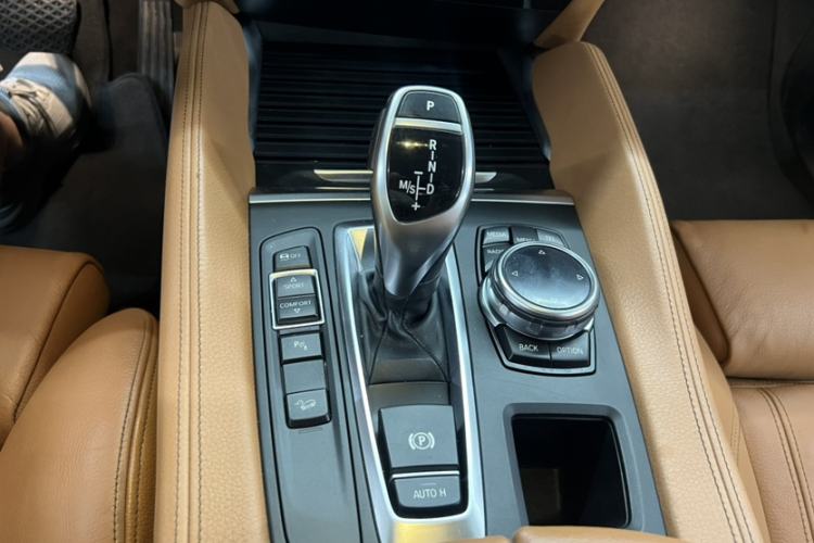 Used BMW X6 2015 xDrive35i Luxury Edition Gear Lever