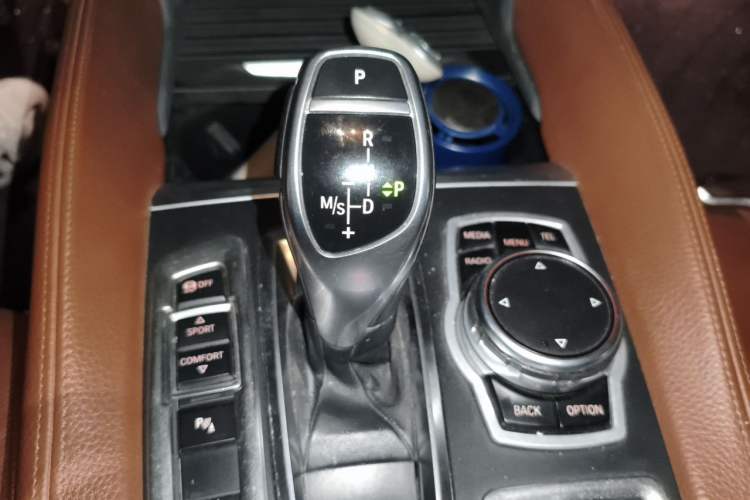 Used BMW X6 2015 xDrive35i Leading Model Gear Lever