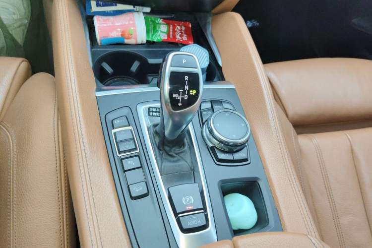 Used BMW X6 2015 xDrive35i Luxury Edition Gear Lever