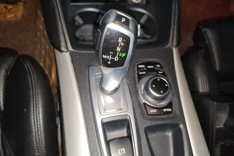 Used BMW X6 2015 xDrive35i Leading Model Gear Lever