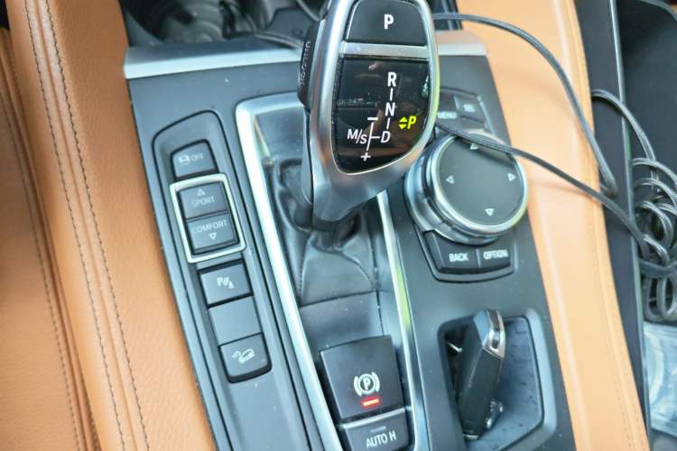 Used BMW X6 2015 xDrive35i Leading Model Gear Lever