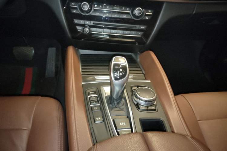Used BMW X6 2015 xDrive35i Leading Model Gear Lever