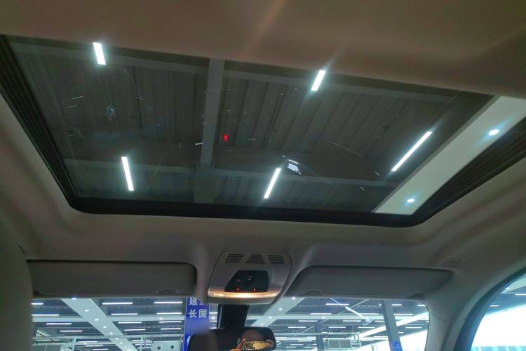 Used BMW X6 2015 xDrive28i Headliner
