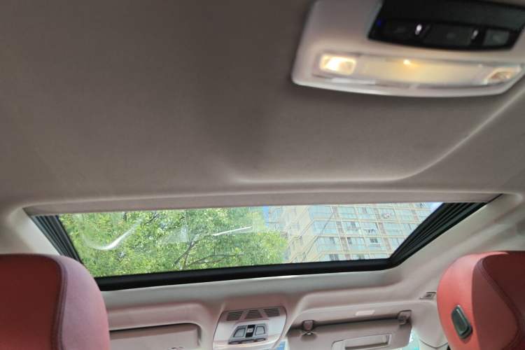 Used BMW X6 2015 xDrive28i Headliner