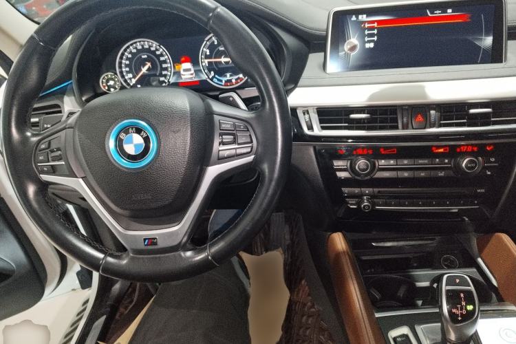 Used BMW X6 2015 xDrive35i Leading Model Interior 2