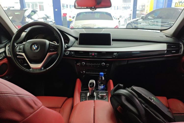 Used BMW X6 2015 xDrive35i Leading Model Interior 2