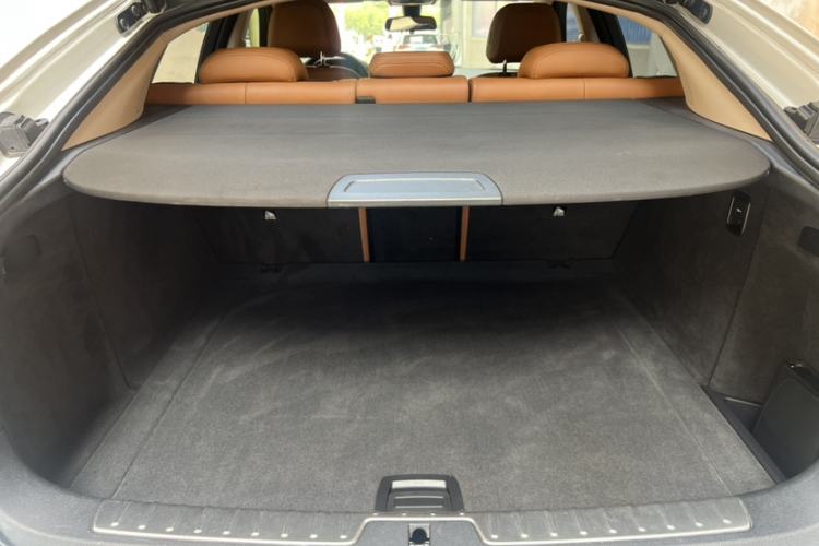 Used BMW X6 2015 xDrive35i Luxury Edition Interior 3