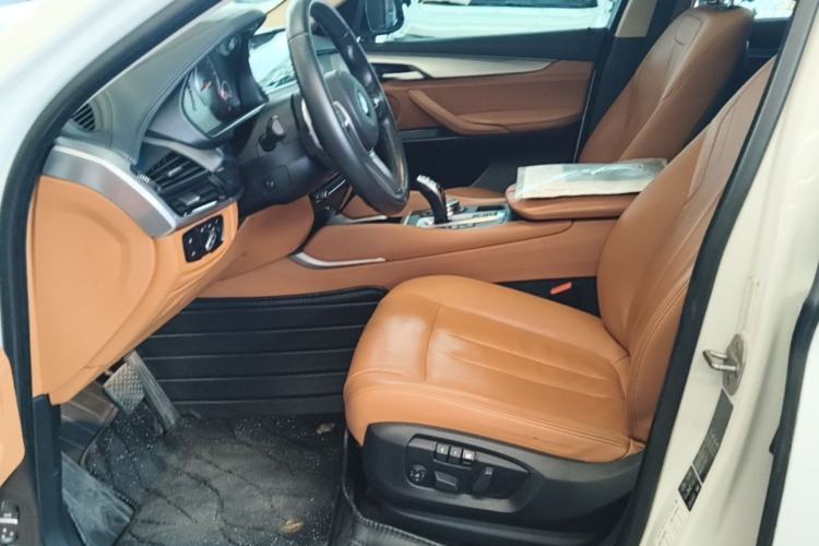 Used BMW X6 2015 xDrive35i U.S. specification Left Front Seat
