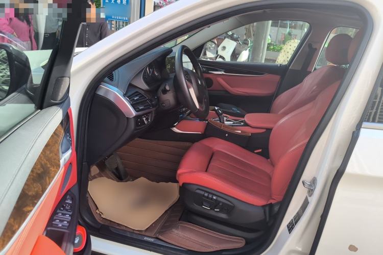 Used BMW X6 2015 xDrive28i Left Front Seat