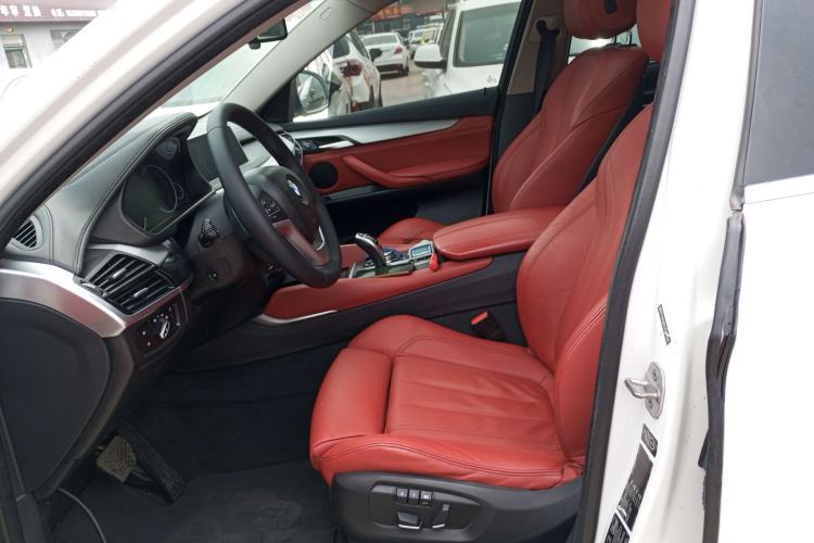 Used BMW X6 2015 xDrive35i U.S. specification Left Front Seat