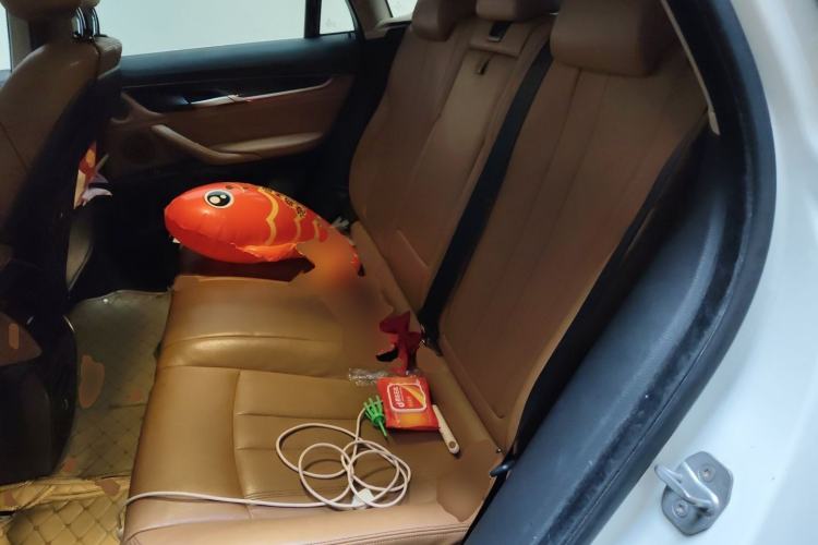 Used BMW X6 2015 xDrive35i Luxury Edition Left Rear Seat