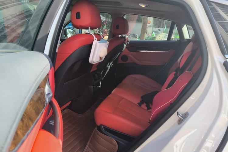 Used BMW X6 2015 xDrive28i Left Rear Seat