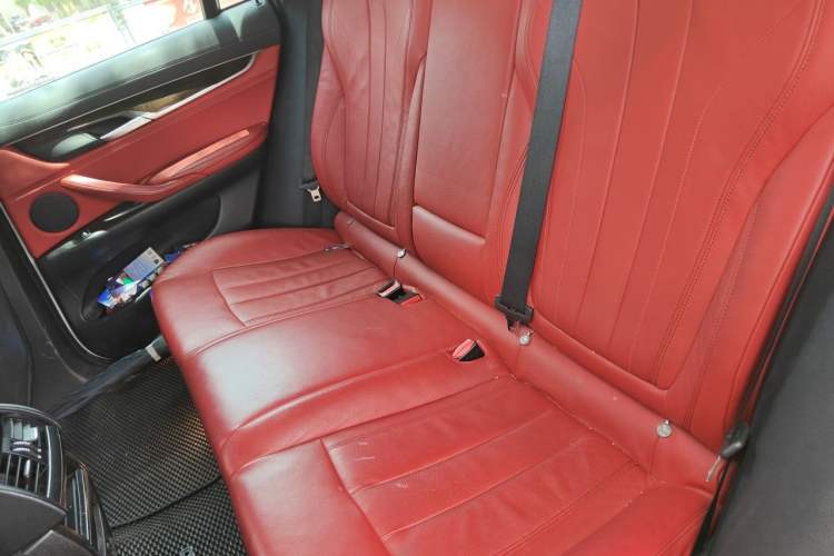 Used BMW X6 2015 xDrive28i Left Rear Seat