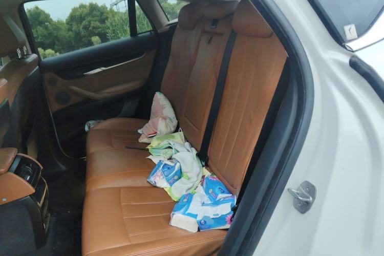 Used BMW X6 2015 xDrive35i Luxury Edition Left Rear Seat